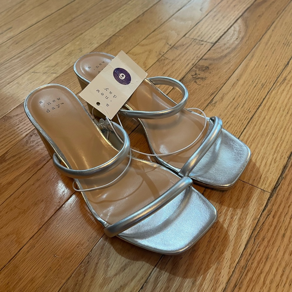 NWT A New Day Silver Heels